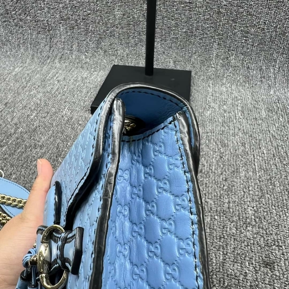 100% Authentic GUCCI Emily Blue Leather Shoulder Bag 570-101724 - Picture 7 of 14
